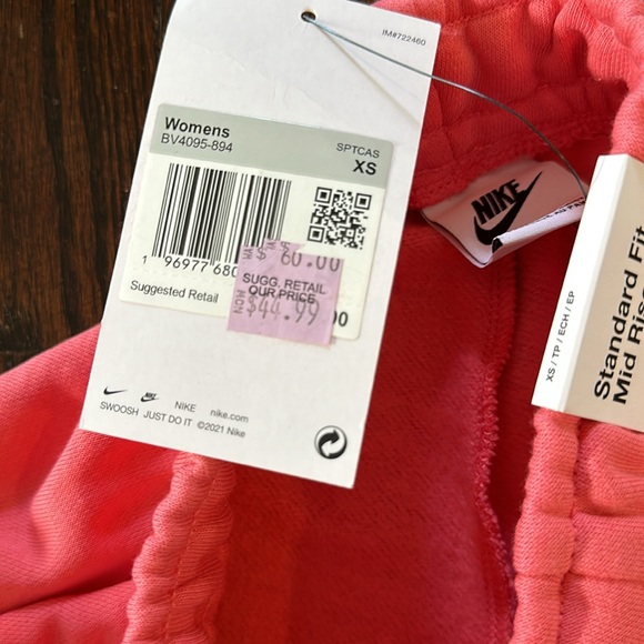 Extra small Nike pants - Picture 3 of 3